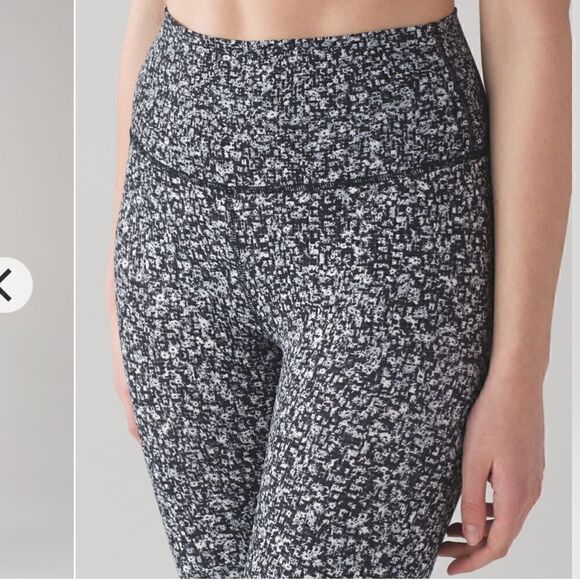 Lululemon Wunder under hi rise waist 7/8 tight leggings daisy white black 4 - Picture 4 of 8